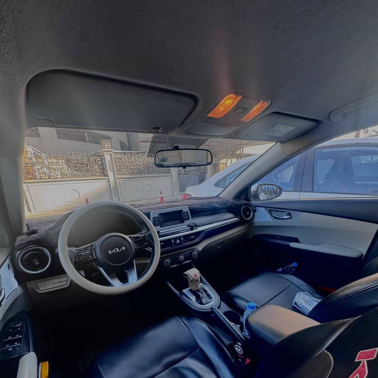 🚗 للبيع – كيا سيراتو موديل 2022 🚗
🔹 رقم بغداد  
🔹 تحويل سنوية  
🔹 كفالة عامة  
🔹 تبريد قطعتين  
🔹 ويل حجم 16  
🔹 مغلف الكشنات و الارضية جلد
🔹 داخل بيجي 
🔹 السيارة نظيفة وجاهزة للاستخدام  

💰 السعر المطلوب: 155 ورقة $ 
📌 بيهه مجال بسيط

📞 للاتصال والاستفسار:  
***********
