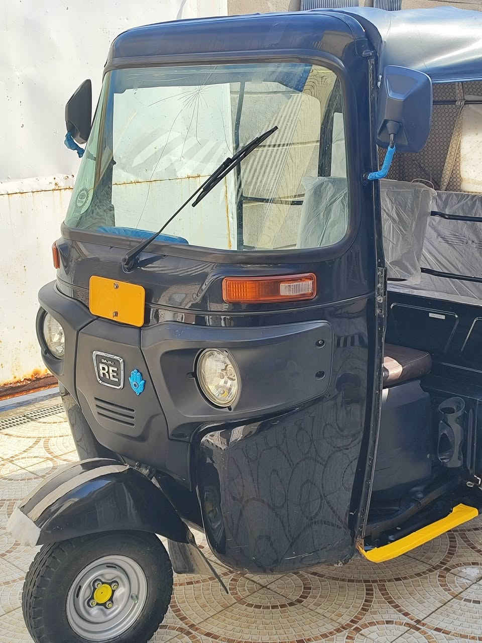 22 شهر 8 كفاله جاهزه من كلشي رقم وسنويه *********** بيهه ملاحضات بسيطه السعر 8 و800 بيه مجال قليل
