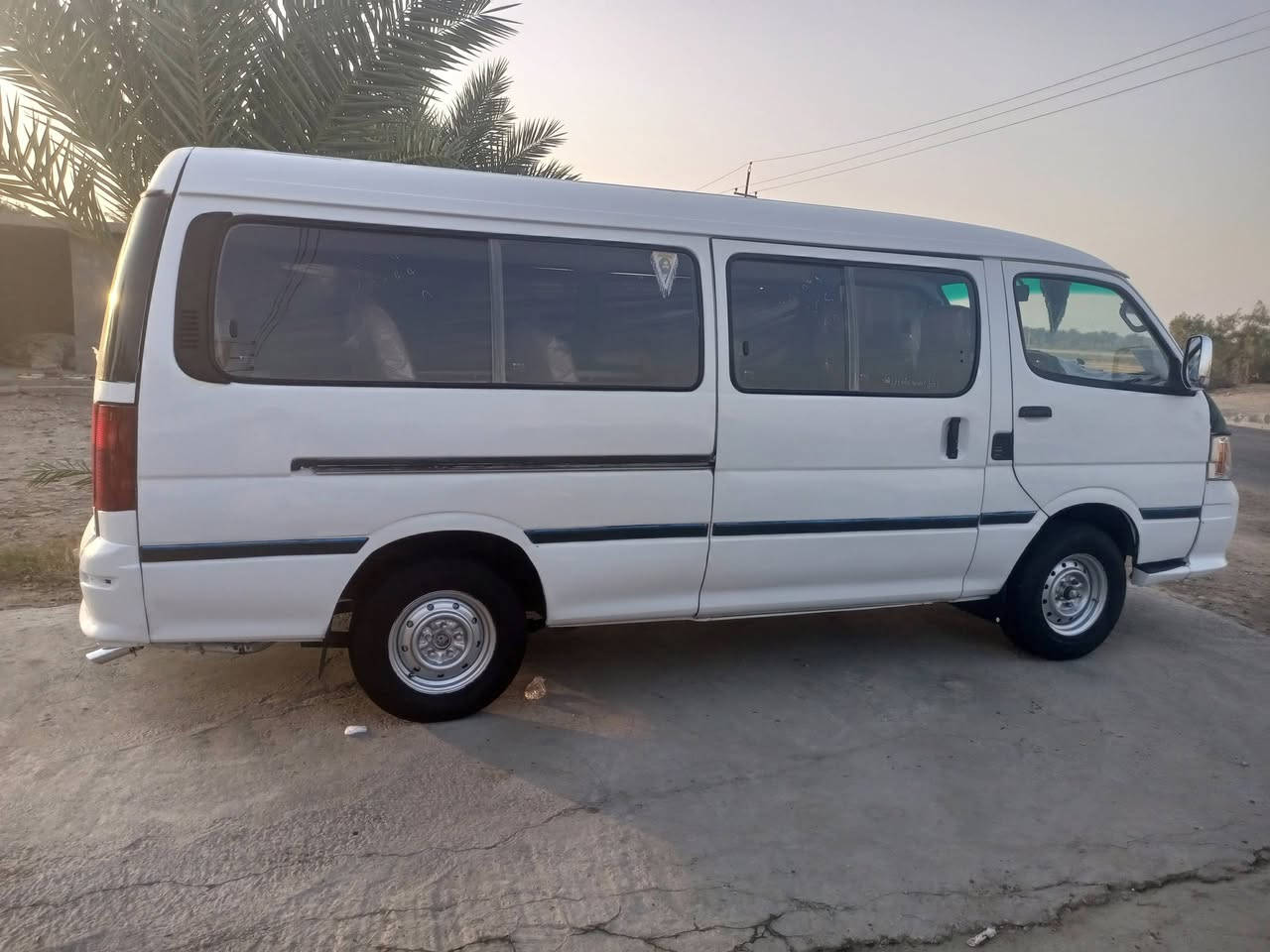 السلام عليكم فتون للبيع 2010 مكان بابل مكينه وقير حداديه كفاله عامه سعر 35 وبيها مجي مجال بسيط صفر وصل ***********
