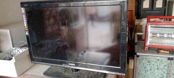 للبيع
للتواصل ***********
