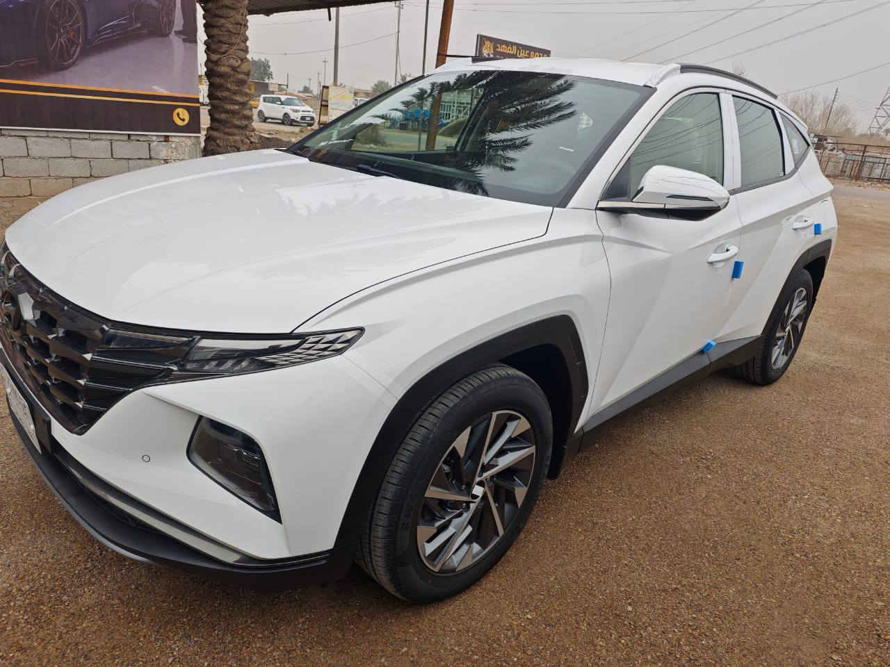 هونداي توسان 2022 خليجي
كفاله عامة من ضربة وصبغ وتبديل 
ماشية 66 حقيقي  
فول مواصفات ماعدة البانوراما 
4 بصمات 
داخل اوف وايت 
كشنات 2 كهرباء + جلد 
مود درايف  3 انظمة قيادة 
هندبريك بصمه 
شاشة كبيرة كار بلي 
تبريد قطعتين 
مري شفط 
اشاير ترحيب 
بردات خلفية 
شحن لاسلكي +3 منافذ شحن 
حساس امامي خلفي 
اريل نفكيشن 
مانع انزلاق 
لد نهاري + لايت زنون + لد عند التدوير يمين ويسار 
سبير منازل + بردة صندوك 
محرك وكير كفاله بوضع الشركة 
تايرات الشركة جواها 
بيها كم شخط كلش بسيطات بل بنيد اثر خباثة موضحات بل صور 
السعر 210 وبها مجال 
مكاني بغداد التاجي 
***********
