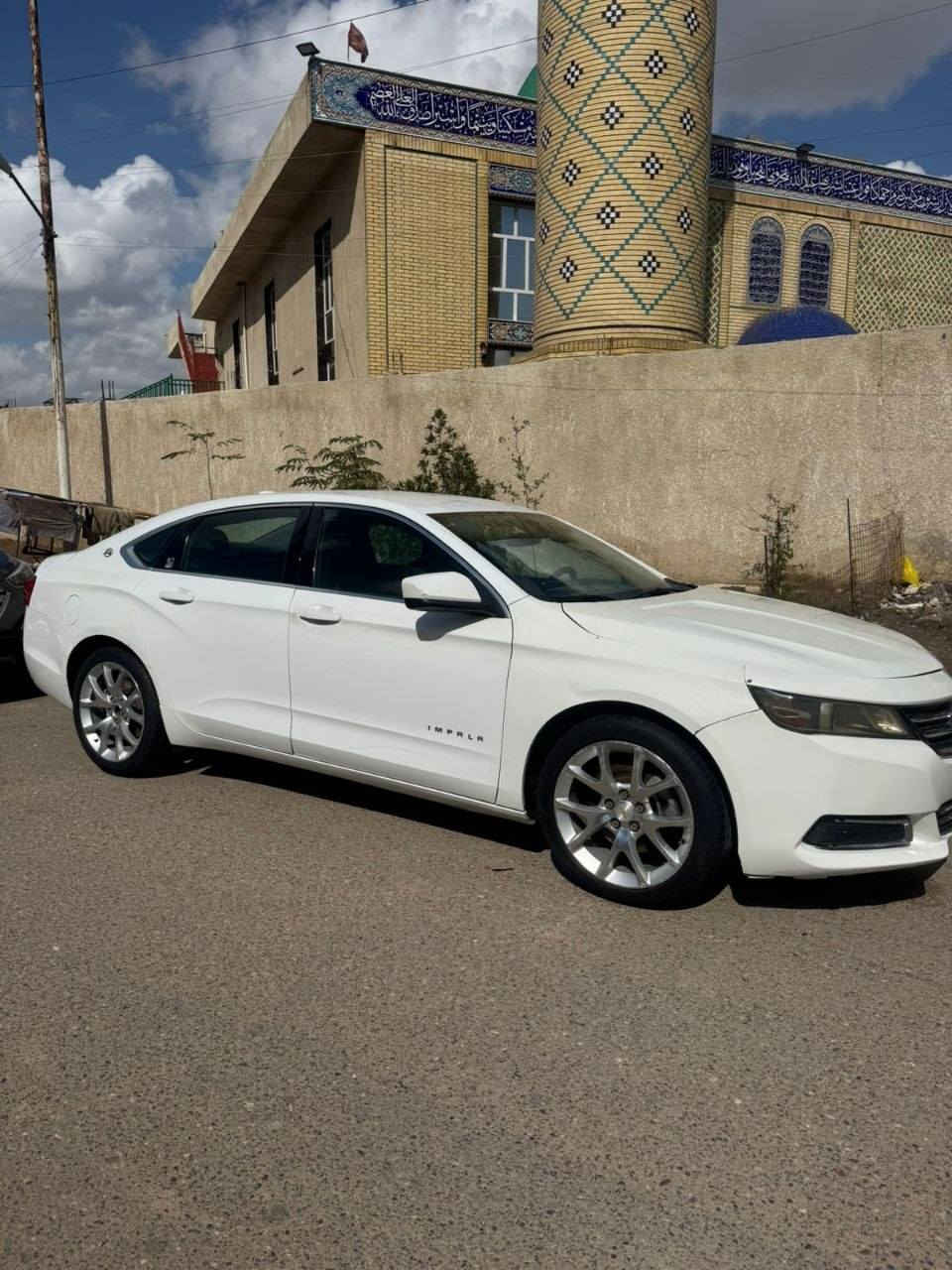 سلام عليكم امبالا للبيع 2017 رقم سليمانيه دولي جديد بسمي سنويه جديده لحد 29 بيها 3 قطع صبغ بدون دواخل سياره خير من الله مكينه كير كفاله مكينه 4 سلندر تبريد ثلج شاشه اصليه كار بلي كشنات كهرباء مخمل قاصه مكان بغداد البياع سعر 120 
***********
