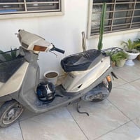 للبيع سعره 600 قفل من الاخير ومرقم سنويه بسمي احولك مباشر 07739636175