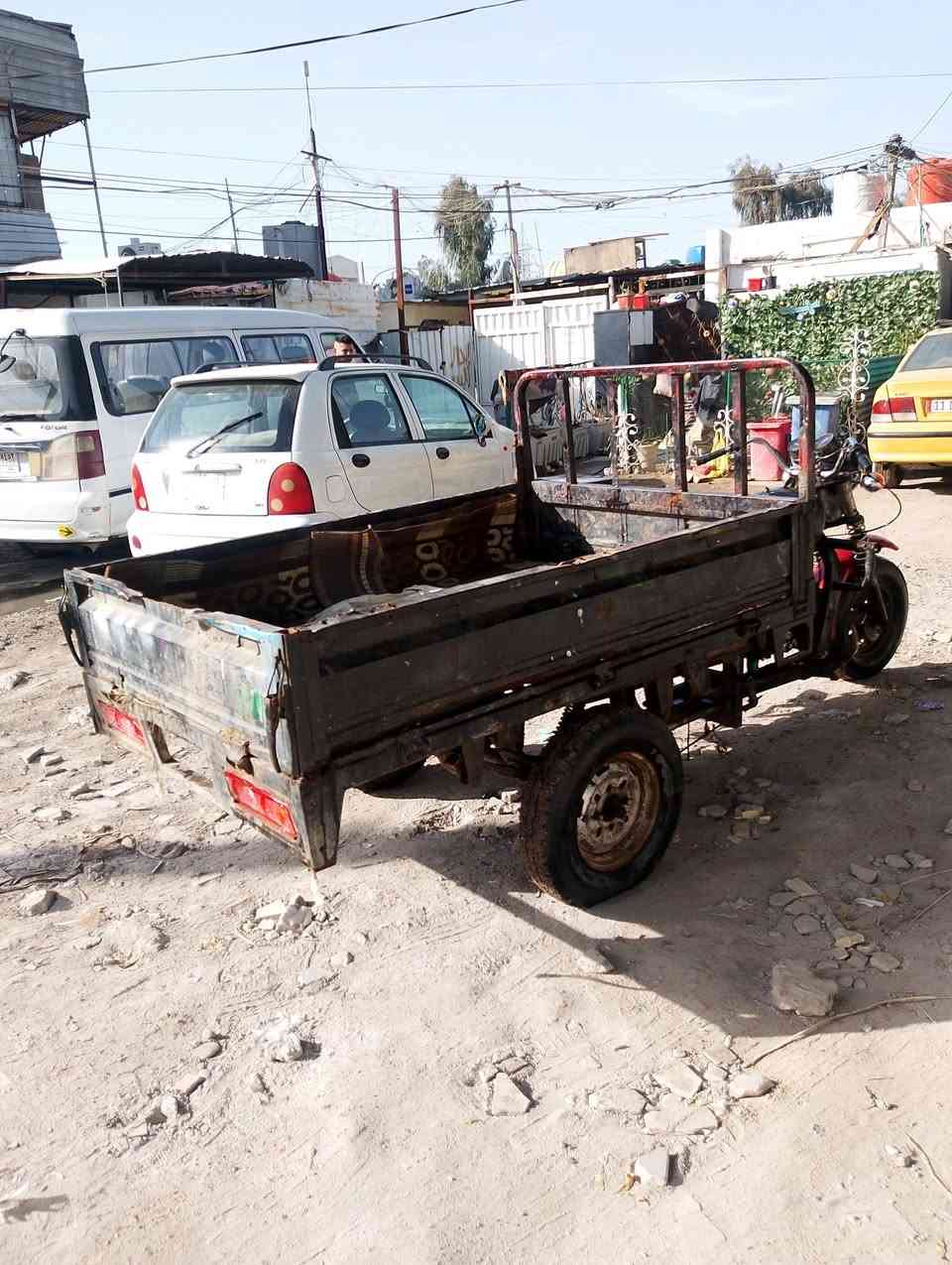 السلام عليكم ستوته دايوان 2014 اوراق تعبانه السعر 400 مكينه بيعه تبخير العنوان بغداد  حي العامل موبايل *********** مو شراي ليكسر بيهه تحياتي للجميع والشراي يتصل
