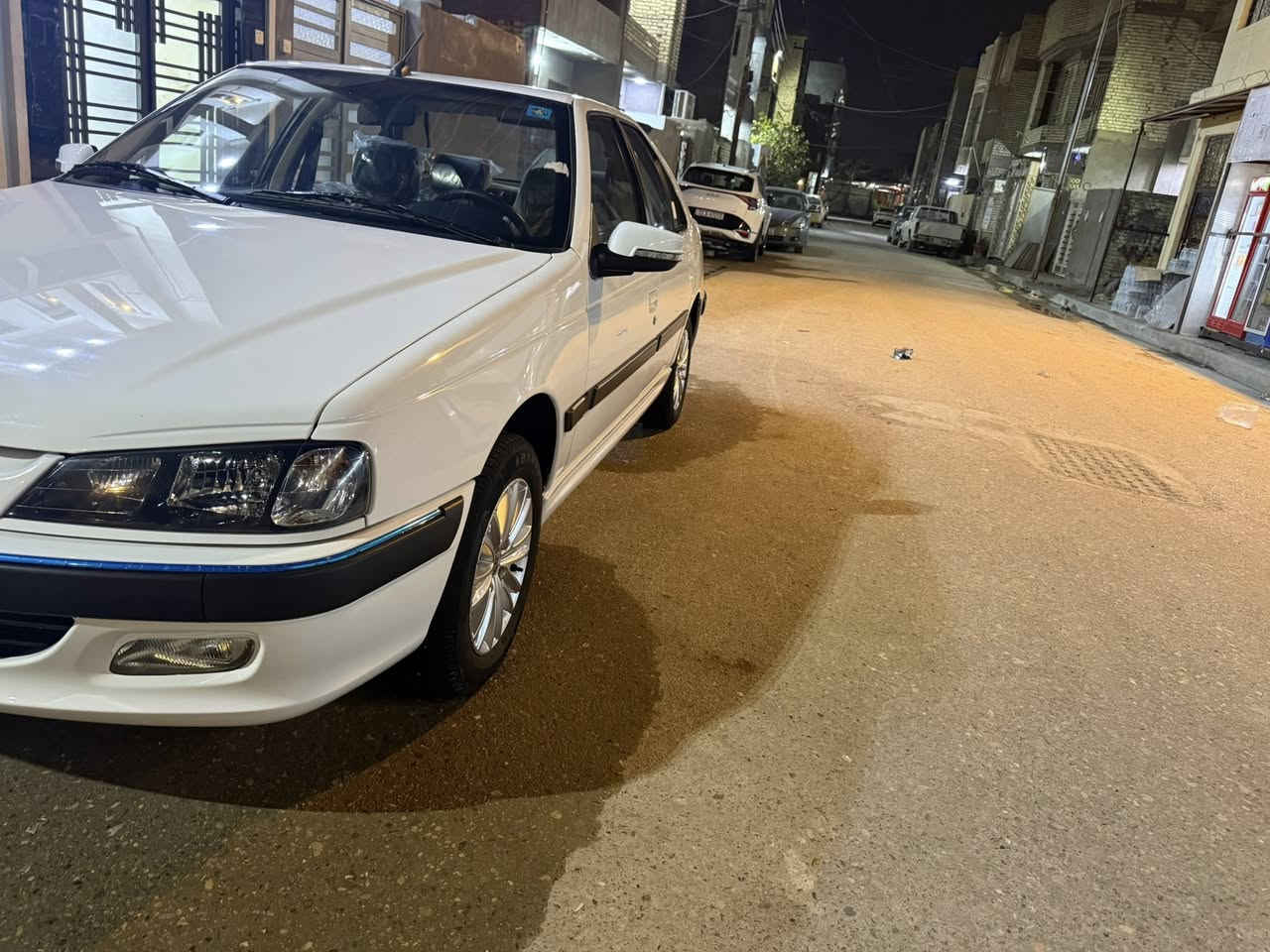 سلام عليكم بيجو بارص 25 كفاله عامه ماشيه 5000بعدهه ع وضع شركه سعر 90وبيهه مجال
***********
