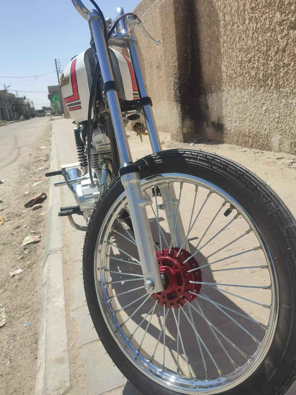 سلام عليكم دراجه شاصي نامه مديل 26 اوراق سكنر مدفوع كمركهه صارلهه أقل شهر تعمرت  من نوفل كله شلامجه اصلي  مناقصه شي السعر خاص او اتصال مكاني سماوه *********** واتساب
