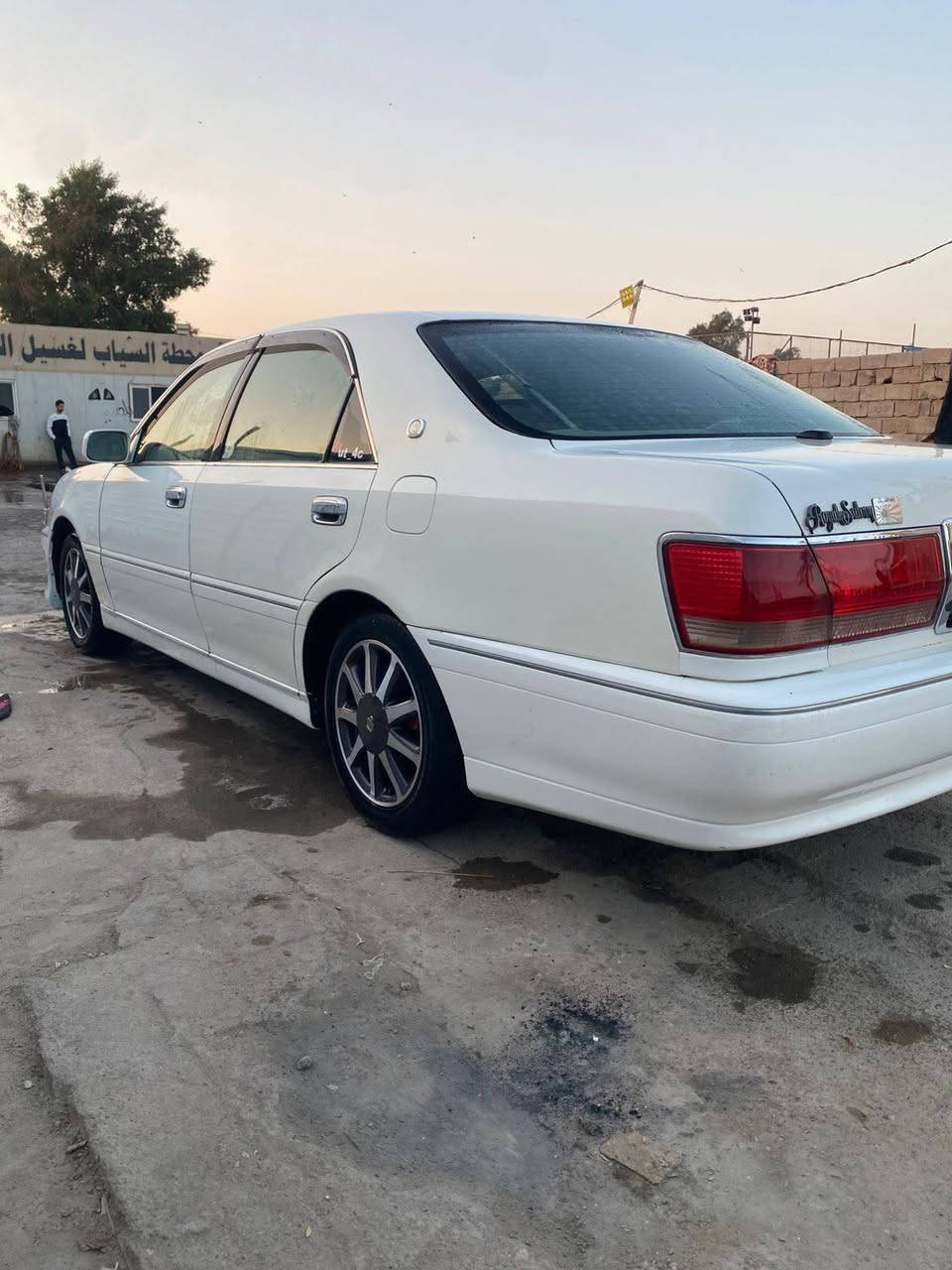 السلام عليكم جنون ملكه مديل 2003اصل كرستال اصل دكمتين برده خلفيه مكينه ديفور الصغير مكينه كير حداديه تبريد تدفئه السياره دخول جديد مال مزاد رقم ذيقار بأسمي تحويل ثاني يوم السياره مكفوله ماعده الكص السياره (كصتين  ) شرط شغل درجه اولى باجات  تخم تاير ويل نجمه اصلي جديد وجاهزه للاخير. السعر 95 العنوان بصره ابي الخصيب للاستفسار
‎0773 217 2757

ملاحظه مكلف بلنشر
