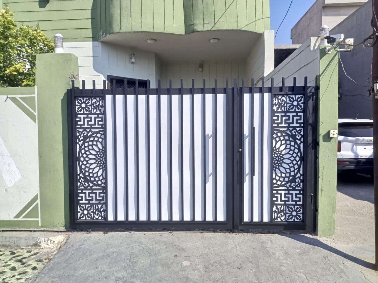 حدادة عامة كرفانات ***********
