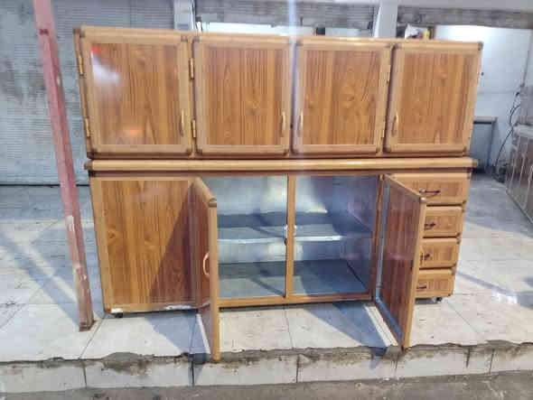 للبيع كونتر ارضى ملحق مترين اخ جديد شغل فصال تقيل سعر ١٧٠ بي مجال *********** اسيا *********** مكان رشيديه
