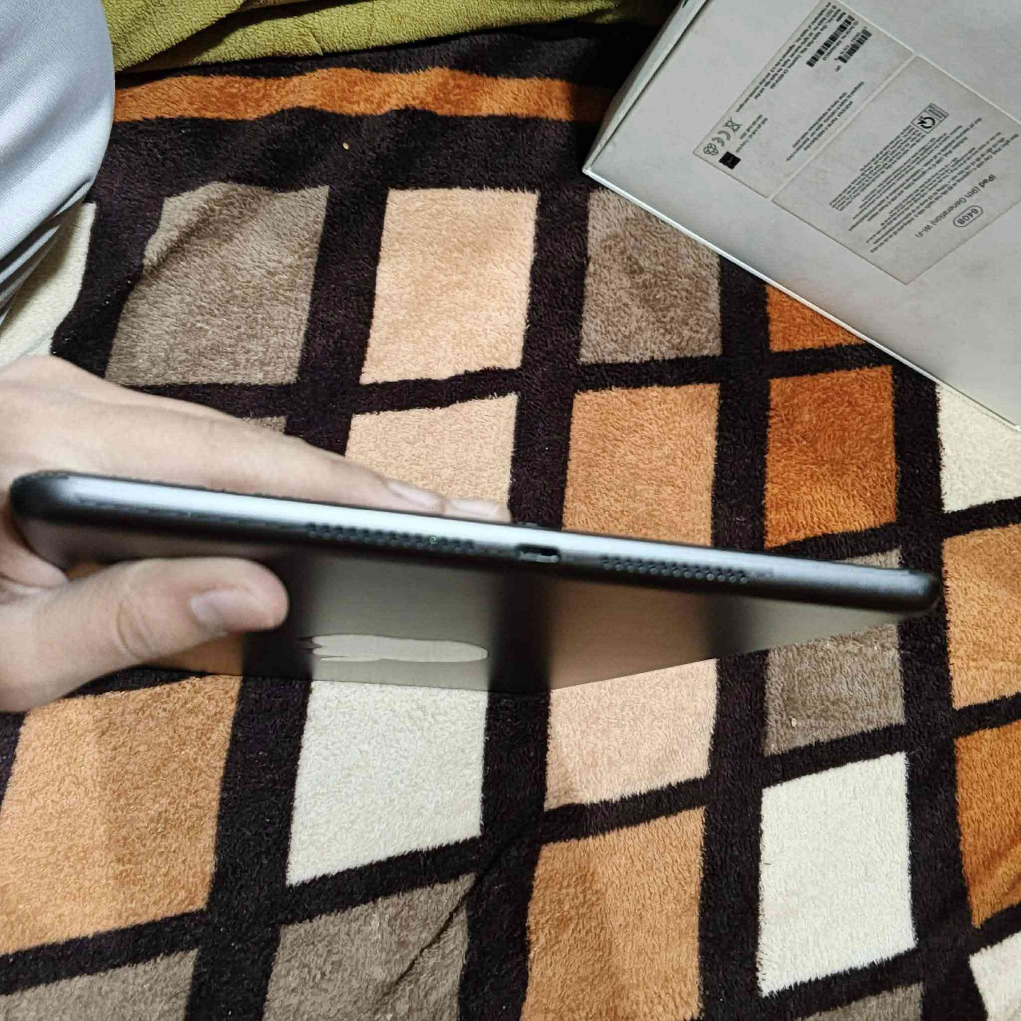 ايباد تسعه للبيع او مراوس شعندك نزل
ذاكره٦٤

شاشه ١٢٠هيرتز 

بطاريته يمكن بل اثمانينات

جهاز كفاله عامه من كلشي ومامفتوح 

مكاني بغداد الحسينيه مال راشديه  

توصيل ماكوو 

سعره ٢٥٠وبيه مجال للطيبين


**إذا كنت صاحب هذا الإعلان وتريد حذفه لأي سبب، رجاءا أرسل رسالة إلى الدعم الفني**