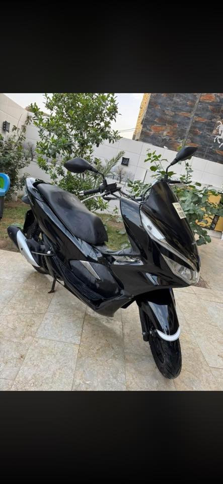 Pcx جيل ثالث ياباني محرك 150دراجه كفاله (فقط بيها الحيم
بالمحرك )مكاني كوت ***********واتساب اتصال
