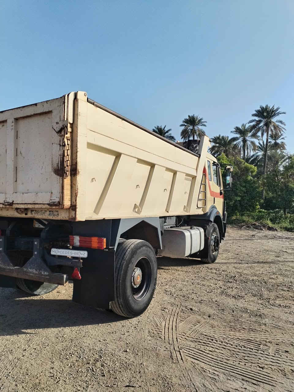 للبيع كرواتي موديل 94 فرنسي ومحنية شاصي مطول
٢٥س  محرك ٦ سوبر كير ٦ وشلعة بدي بلادي مال اقجم سبرنك اقجم بلادي تخم تاير سنوية 27 بسمي تحويل مباشر السعر 260 للاستفسار 
***********

***********
