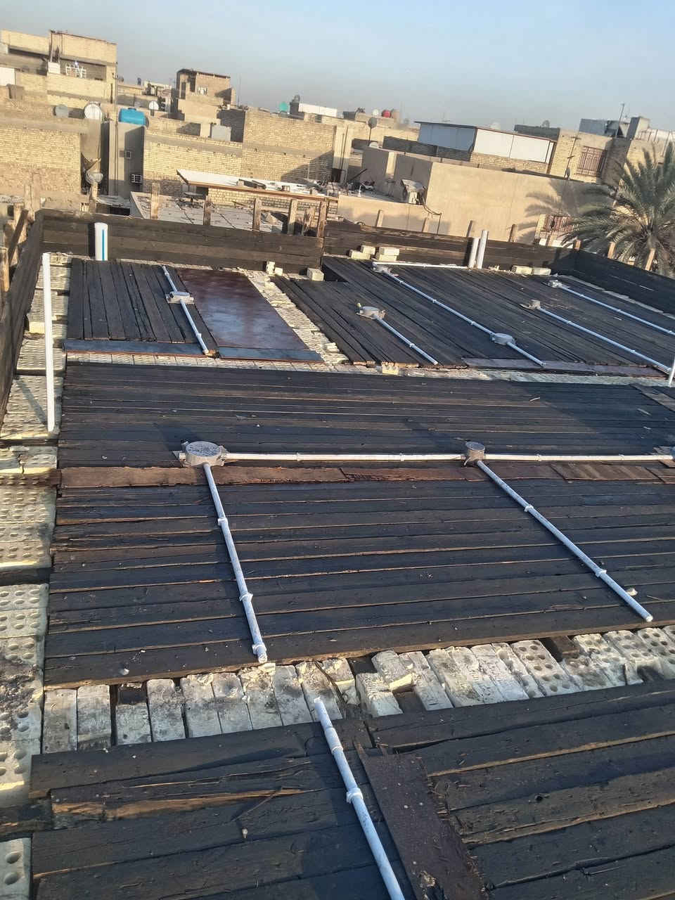 السلام عليكم نجار قالب متفرغ حاليا اتصال وهذا الرقم ***********
