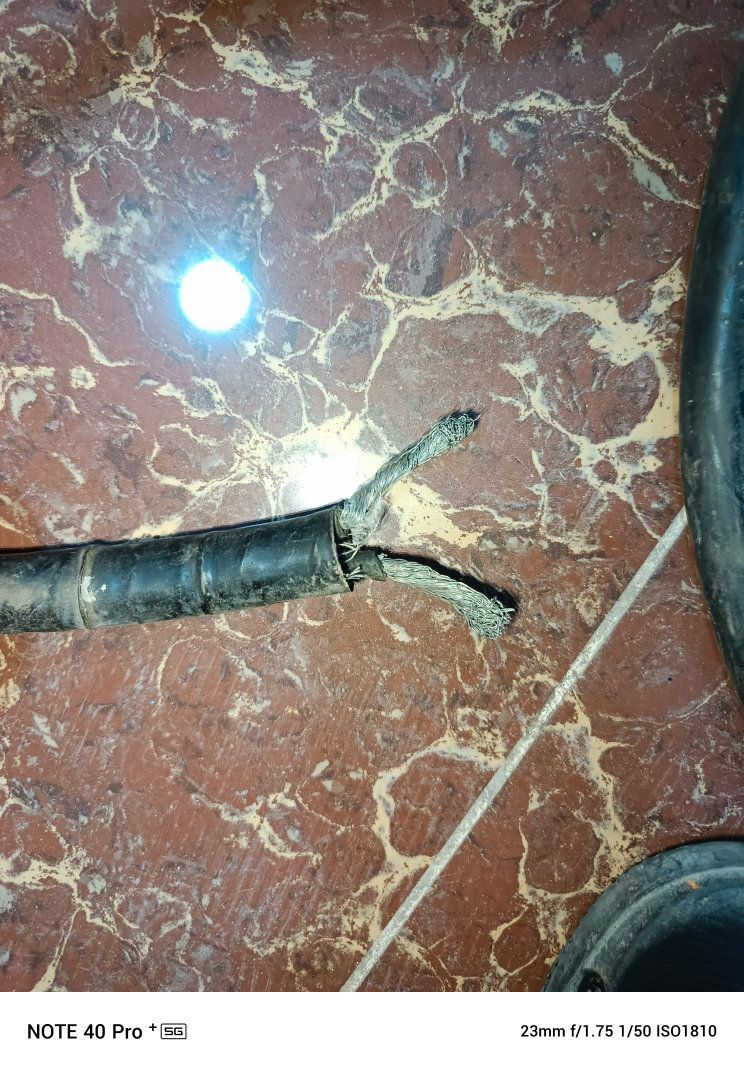 كيبل حراري نحاس مغلون 15متر وزن كامل 5كيلو للبيع موصل جانب الايمن


**إذا كنت صاحب هذا الإعلان وتريد حذفه لأي سبب، رجاءا أرسل رسالة إلى الدعم الفني**