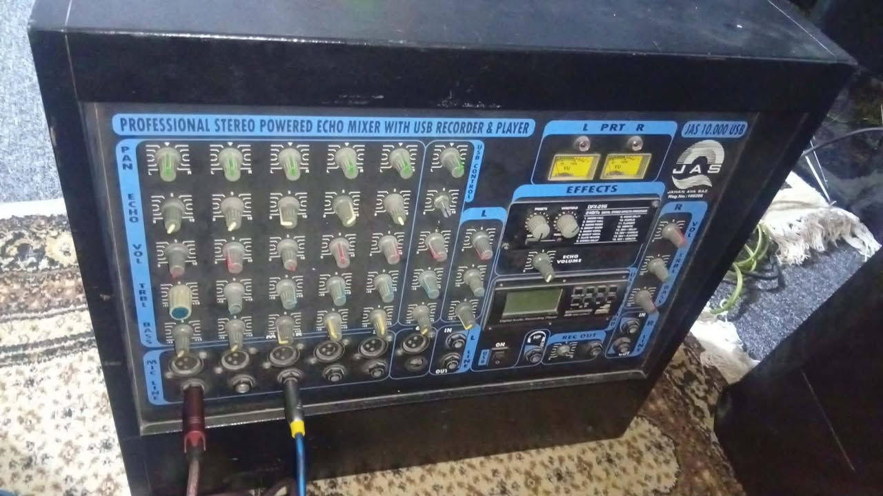 سستم صوت بكامل  ملحقاته للبيع
مكسر صوت جاسكو خطين
زوج سماعات دبدوب
مايكات عدد2 اسوار
وايرات _استاندات
يخدم الشور والثكيل 
صوت ونقاوة ودفع فول السعر 450 وبيهن مجال بسيط 
للاستفسار *********** مكاني الديوانية مركز
