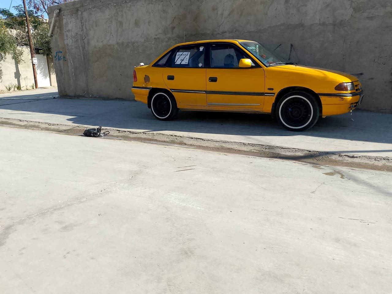 السلام عليكم استرا للبيع موديل 93 كركوك ⚡ ***********
