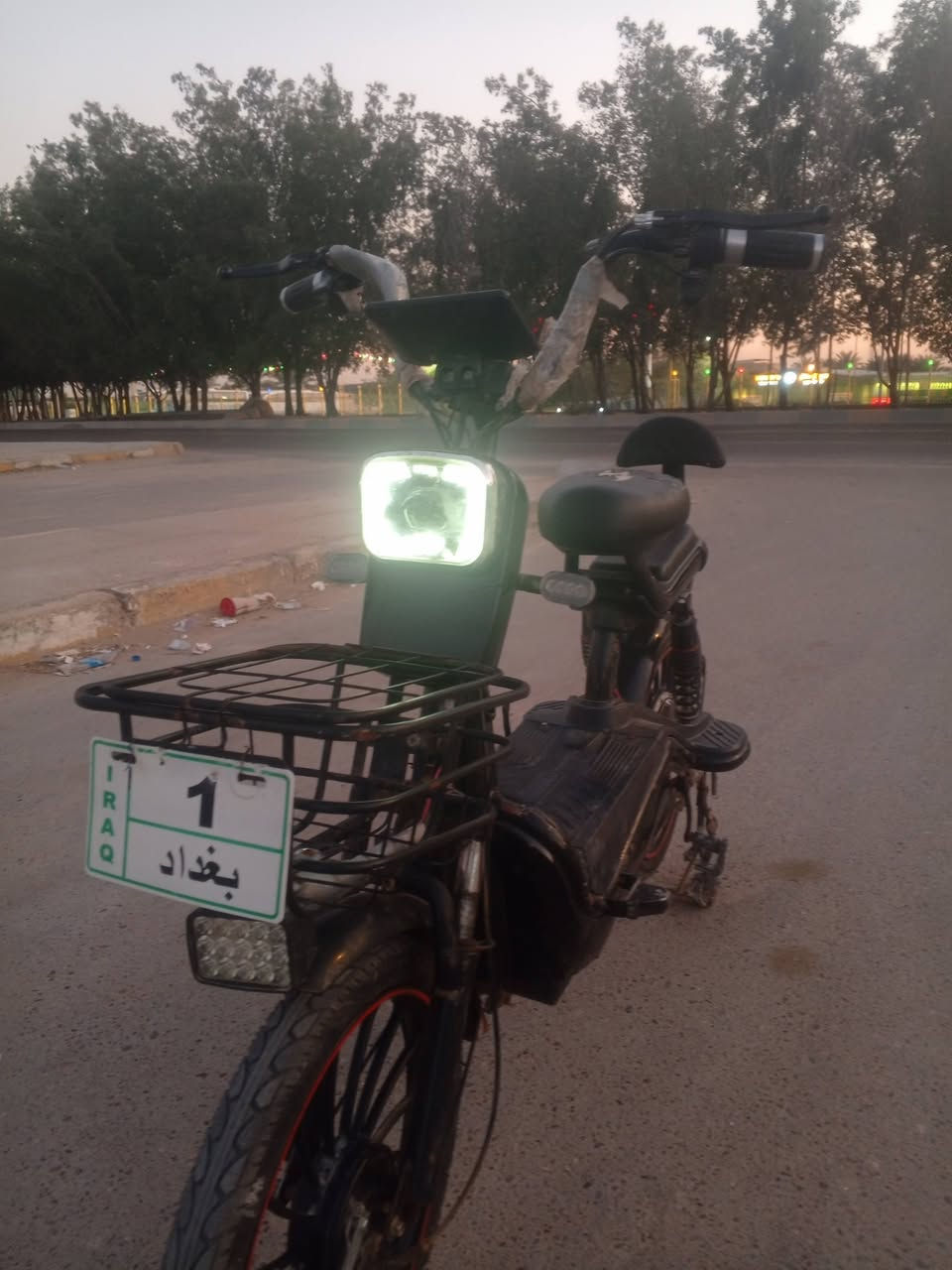 سلام عليكم ورحمه الله وبركاته اخواني دراجه شحن للبيع اي نقص ما بيه كامله مكمله للخير مواصفات تشفغيل عن بعد
بصمه تنبيه سرق دبلات دبل ويل حجم 20 موديل 2024 وكاله الستفسار انتصل وبيك خير وتدلل السعر نار  
‏‪***********‬‏
