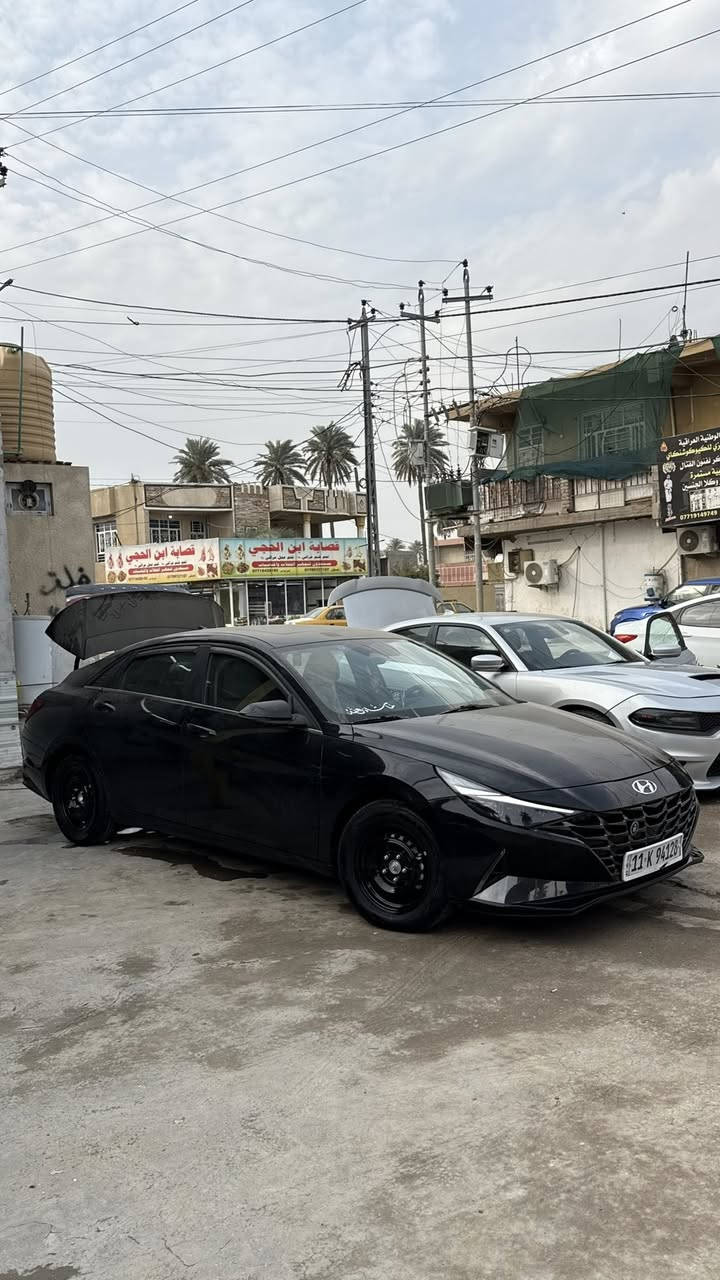 السلام عليكم
هونداي النترا موديل 2023 دخول جديد 

لون اسود 🌑

1600هايبرد🔋 

رقم بغداد أنكليزي بأسمي 

فول مواصفات 1/1🔥

فول للخير 

بصمة أبواب وبصمة. تشغيل

فتحة سقف 

رادار امامي وخلفي 

اشارة ترحيب 

صندوق ذكي 

🪙تشغيل عن بعد 

🎗️حساسات امامية +خلفية 

تدفئة تبريد كشنات 

🪩كشن. كهرباء 

بطاين بوب كابوي 

🚗خزن كشن 

شاشة متصلة 🗺️

🥇تبريد بيانو 

مانع انزلاق

🚦🪄نضام تحديد مسار 

3 انضمة قيادة 

🚀✈️نضام السبورت 

سايد بريك كهرباء 

ماشية 80K 

حادث السيارة فقط بنيد وبالتحميل جاملغ الراكب وبدلتهن وكاله اصليات 

🏠🕹️مكاني بغدا الجزيرة السياحية 

سعرها 160 وبيها مجال 

 ***********
