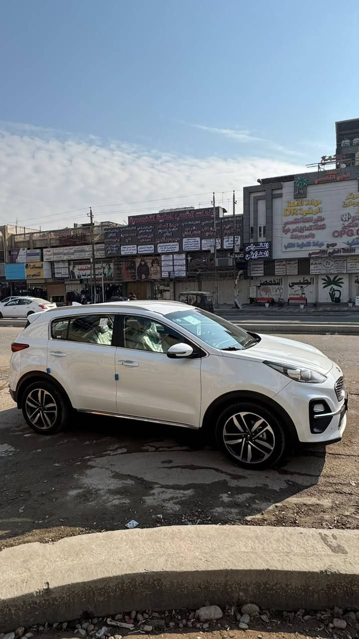 سلام عليكم
سبورتج خليجي موديل 2021
كفاله عامه ماعده طلقه بل قماره 
ماشيه 59حقيقي سبير منازل 
نص موصفات بصمه 
تحكم ستيرن شاشه 
جلد 
كير محرك صدر كفاله 
رقم بغداد بسمي تحويل مباشر 
السعر. 207مجال بسيط
للاستفسار. ***********
