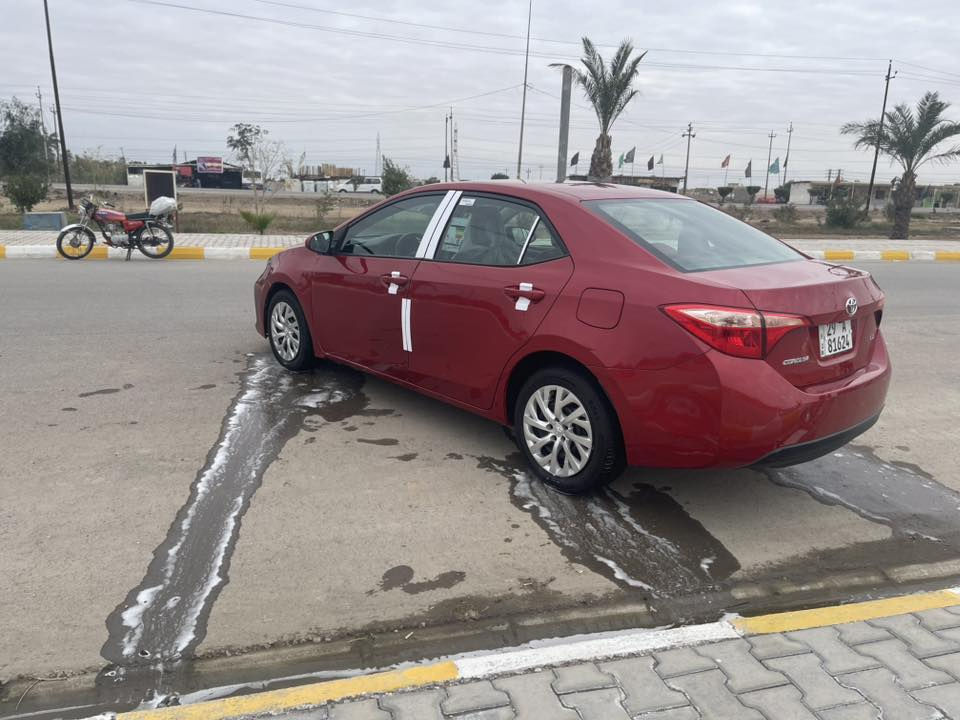 كورلا 2018 امريكي 
محرك 1800 
رقم واسط الجديد
 
حادثهه جاملغ امامي بدون دواخل بيهه رشات صبغ بسيطه بالعراق 

سياره احلى من الصور  حداديه تخم تاير 

مكان السياره الكوت مركز المدينه 

السعر 116 وبيهه مجال بسيط 
   —————

***********
