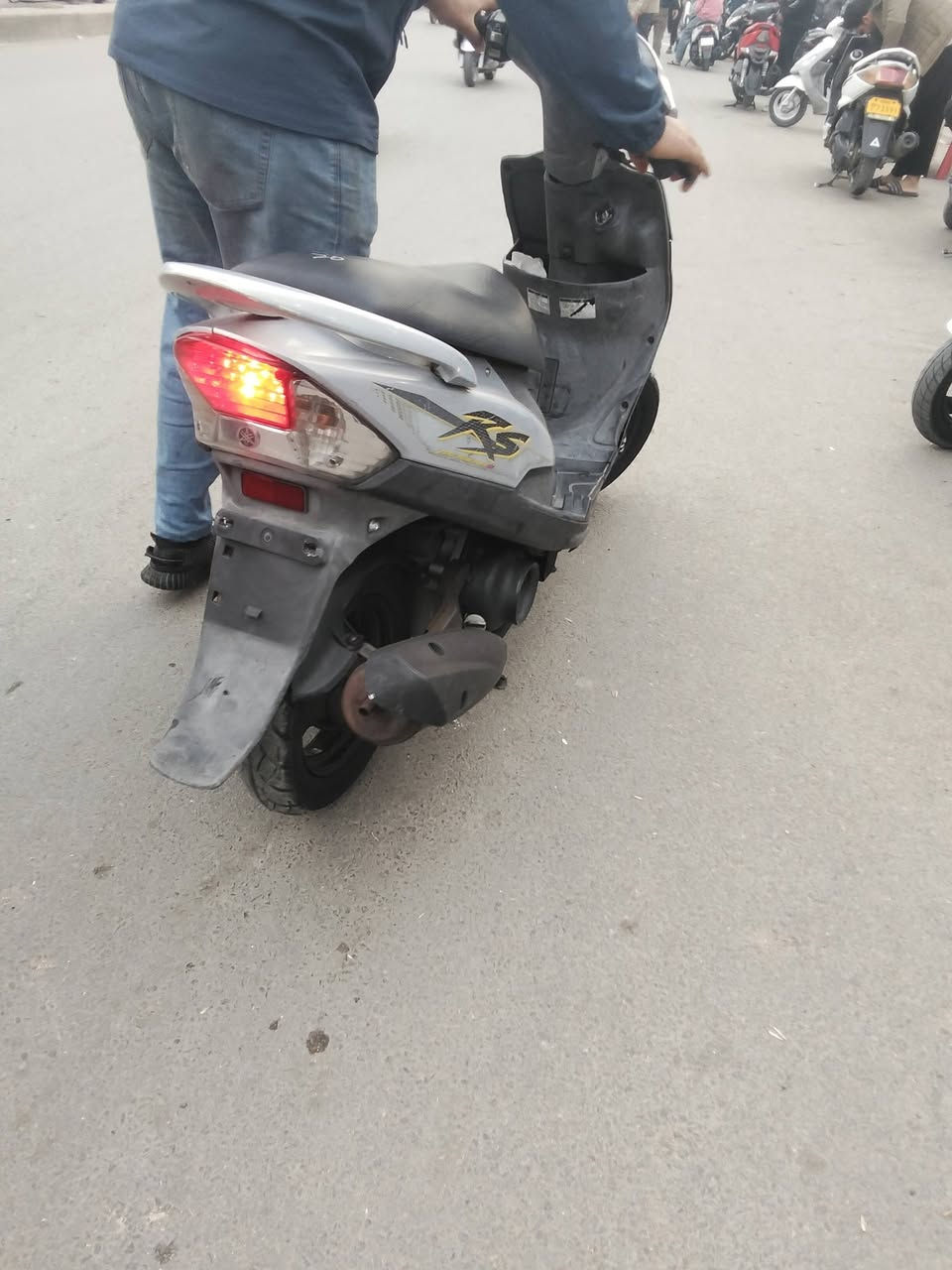 سلام عليكم دراجه ماكس عدله مكفوله كفاله عامه صاره 3ايام نازله من الرنبه
السعر مليون بيهه مجال ***********
