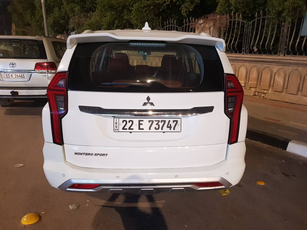 باجيرو سبورت موديل 2022 رقم اربيل بأسمي مكفوله من الصبغ سياره نظيفه جدا ماشيه 65 الف كيلومتر للاستفسار الاتصال بالرقم *********** مكان السياره بابل او بغداد . حلة, بابل
