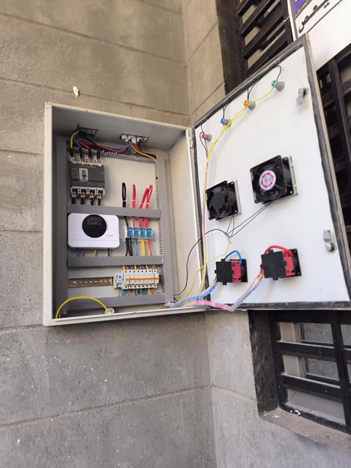 كادر علي السباك ***********
جانب من اعمال كادرنا الكهربائي 
فنش مرحلى اخيرة كهرباء 

كادر علي السباك 
***********
