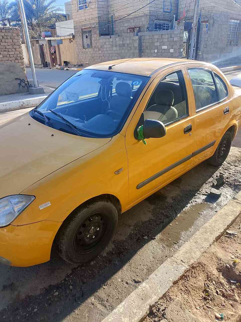 السلام عليكم سياره سايبه طيبه موديل ٢٠١٦  كير ومكينه مصفرة هية وغرامات هزة وفحص كامل سنويه ل2029 رقم جديد مسجل تدفء تبريد شغال السياره تاخذها ما تصرف عليها ولا ربع للاستفسار الاتصال ***********
