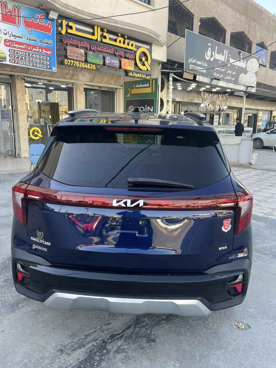 السلام عليكم 
KIA SELTOS 2024
فول موصفات ماشيه 16.000 ألف ميل
سيارة بدون ارقام دخول جديد  مكينة 2000دوش
موصفات
1-تشغيل عن بعد
2-شاشه متصل 
3-كامره وحساسات 
4-اشاير بالمري رادار بالمري
5-فور ويل
6-تدفئة بالكشنات 
7-كرسي كهربائي
8-قطعتين تبريد خلفي امامي
9-شحن واير ليس
10-بصمة تشغيل وبصمة ابواب
حادث جاملغ خلفي يسار بدون صبغ مصلح بارد
سياره بدون ايرباكاتها كلهن سليمات السعر 177 وبيها مجال مكان سيارة بغداد ***********
