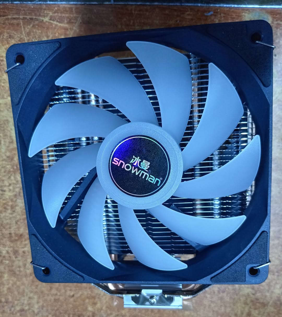 جديد غير مستخدم ومفحوص فقط نموذج مبرد معالج 2فان rgp أكثر شي سوكت انتل  زيون 2011 ورازين AM4 َوAM5 🌹 سعر 30 الف مع التوصيل مجانا


**إذا كنت صاحب هذا الإعلان وتريد حذفه لأي سبب، رجاءا أرسل رسالة إلى الدعم الفني**