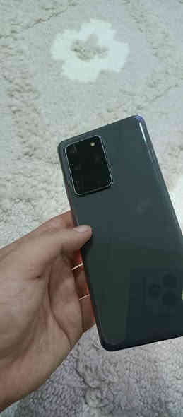 S20ultra 5g
رام ١٢  و ١٢٨ گيكا نه كراوه شاشه ي ئه و په له ره شه ي هه يه ماباقي به شرت شرتي ئه وه ي زياش نه كات
سعري ١٤٠ هه زار
*********** السليمانية
