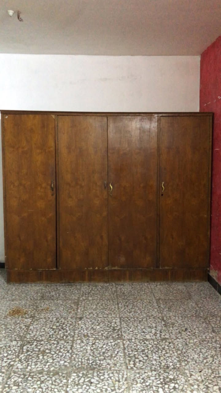 كنتور صاج القديم
ابواب ٤
نظافة ٧٠٪؜
سعره ١٠٠ وبي مجال بسيط


**إذا كنت صاحب هذا الإعلان وتريد حذفه لأي سبب، رجاءا أرسل رسالة إلى الدعم الفني**