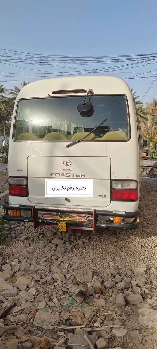 سلام عليكم 
كوستر مديل 2014
مكفوله من كصه وتبديل 
بيه صبغ الذراع فقط 
مكينه وكير اكسن حداديه خير من الله
وركه اضافيه سياره جديده وضع شركه
مكان سياره كربلاء ***********
