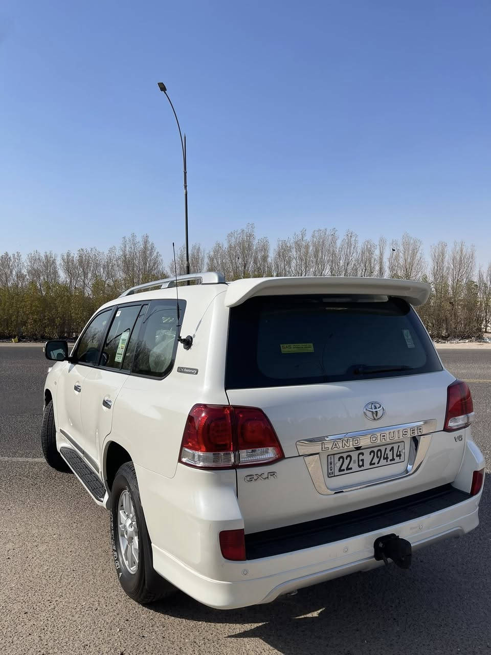 سلام عليكم
للبيع لاندكروز GXR
2011 ستينيه
V6
كشنات جلد
كشن السائق كهرباء
8 ايرباك
3 قطع تبريد
فور ويل دفع رباعي 4x4
بصمة تشغيل
زراك لايت لايت زنون
تخم تاير جديد دنلوب
حداديه جديده
السياره جاهزه من كلشي
بيها صبق شبر من البنيد وشبر من الچاملق الامامي فقط
سياره جديده
مكان السياره البصره
تفاصيل اتصل على الرقم : ***********
