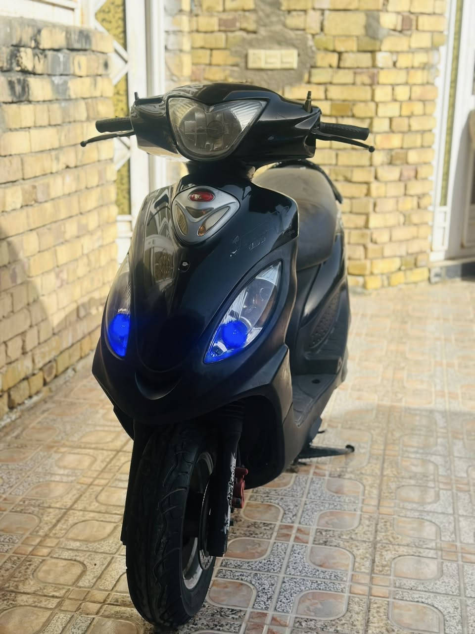 كامكو V2 كفاله عامه ماشيه 14 ألف السعر 750 وبيها مجال مكاني قضاء النصر ***********
