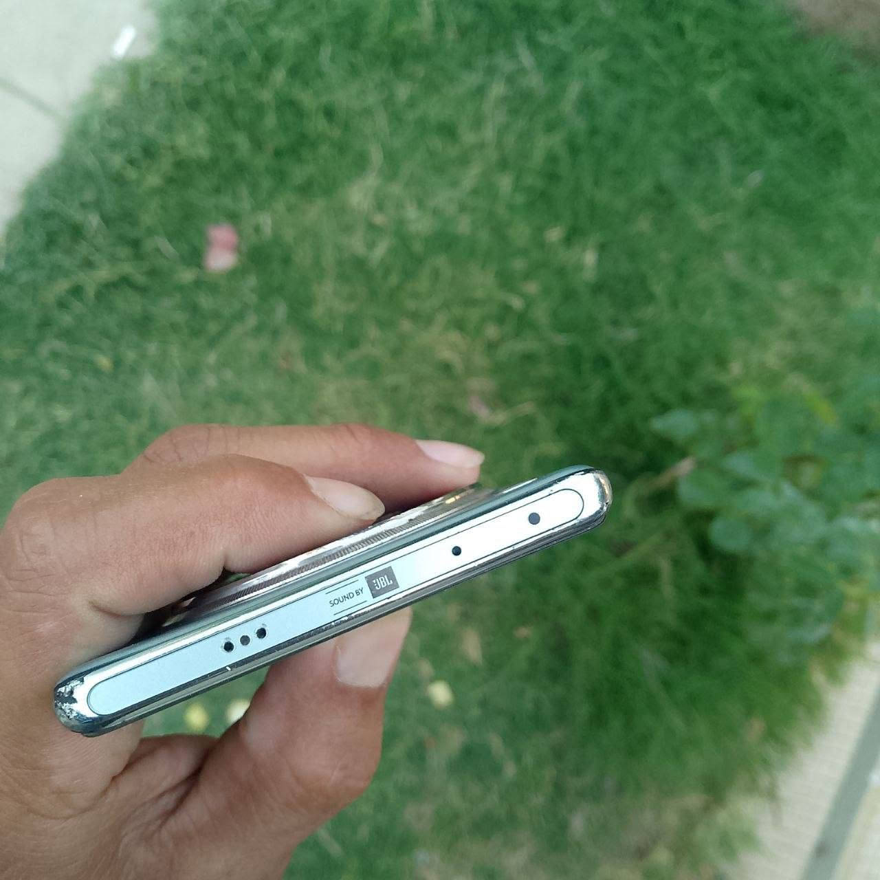 سلام عليكم جهاز لبيع اسم جهاز Infinix ZERO 40 بي فطر بل بلازمة  ذاكرة، ٥١٢ مكاني شعب رقم لهاتف
*********** 

السعر 200 بي مجال قليل
