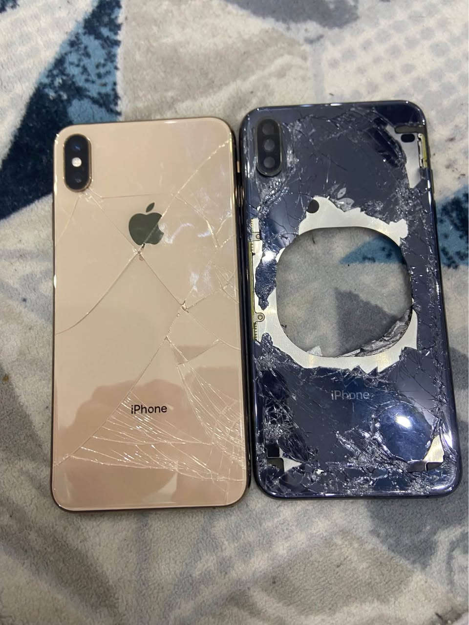 ايفون اكس ماكس طافي البورد مالته شاشه جديدة  وشاصي اكس ماكس مكسور الضهر مالته قفلهم 50 يفيدنك راسلني خاص توصيل موجود بغداد, العراق


**إذا كنت صاحب هذا الإعلان وتريد حذفه لأي سبب، رجاءا أرسل رسالة إلى الدعم الفني**