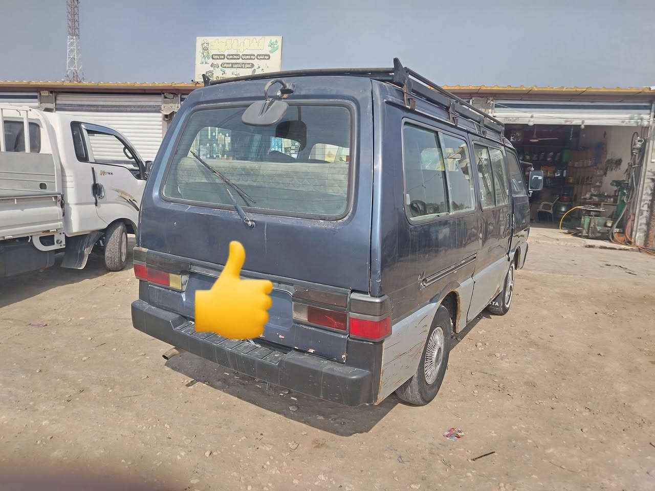 السلام عليكم من رخصة الادمن كيا بستا 1995 مشروع وطني سنوية لـ2028 كير مكينة اكسل شواصي كفالة سيارة حلوة ومال جناي نوقص بس زوج تاير كهربائيات شغالة بور ستيرن بلادي 
مكلف بنشر لحد يراسلني 
وهاذ رقم صاحبهة *********** حسن ابو فلاح
سعر45 ومجال قليل
