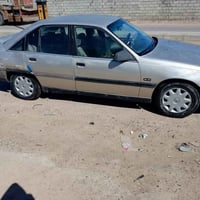 اوميكا • ١٩٩٠ • محرك وكير شرط