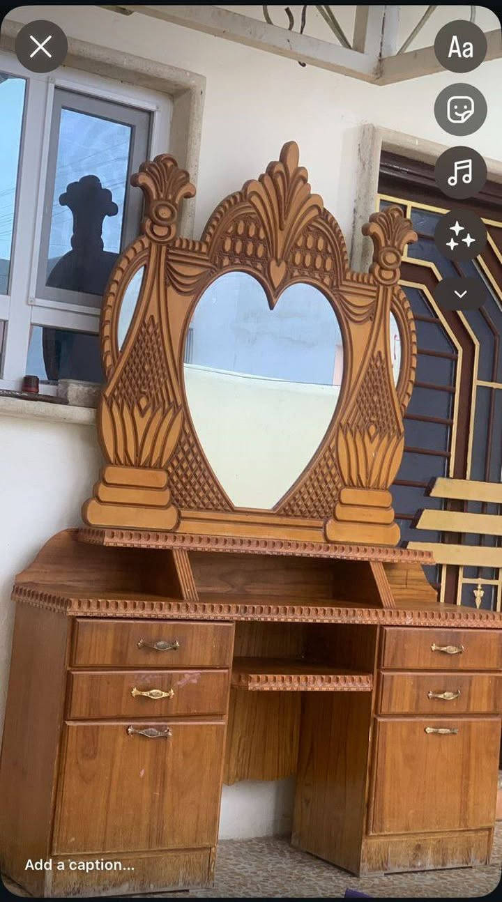 للبيع خشب عراقي صاج تخت وميز تواليت مع الدوشك  بيع مستعجل للتواصل خاص


**إذا كنت صاحب هذا الإعلان وتريد حذفه لأي سبب، رجاءا أرسل رسالة إلى الدعم الفني**