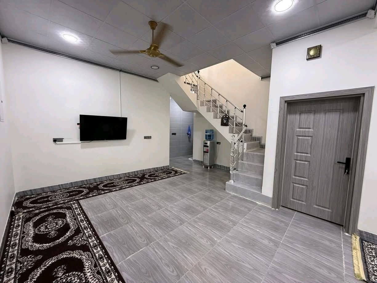 دار طابو صرف للبيع
مساحه ١٧٢م  طابقين فول
البيت مجهز بنظام الطاقه الشمسية 
البيت جديد باسم شخص واحد 
البيت يرهم مراوس مع قطعة اوبيت تفليش
حصراً في القادسيه الثانيه قرب حديقة السلام

عنوان الدار:-
كركوك القادسيه الثانيه قرب حديقة السلام

محتويات البيت ط١ :-
استقبال
هول
مطبخ +مطبخ حار
غرفتين نوم
درج داخلي
صحيات داخليه وخارجيه
حديقة
كراج
الطابق الثاني :-
غرفتين نوم
هول
صحيات
الاستفسار مكتب السيد البياتي للعقار
مبايل (*********** او ***********)
عنوان المكتب
كركوك القادسيه الثانيه
شارع المرور القديم
مقابل ثانوية المستقبل الاهليه
مجاور صيدلية مركز الدواء
نستقبل كافة العروض وعرضها في كركوك الطابو الزراعي التجاري السكني
