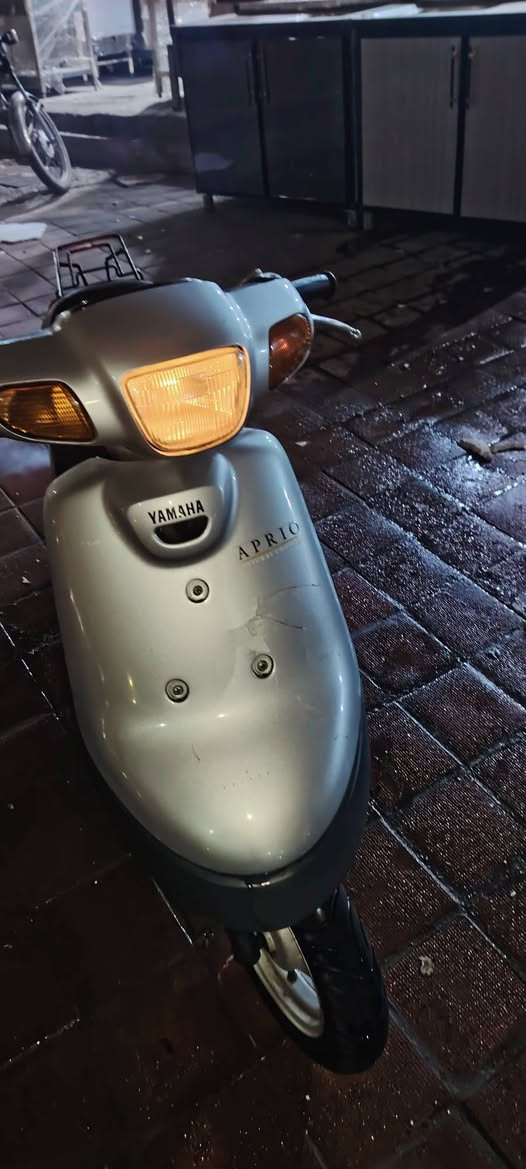 سلام عليكم دراجه بطه موديل99دراجهزمكفوله كفاله عامه برغي مامفتوح منها تجي وتشوف بعينك بس السكان مينقفل بس هاذا بيها دراجه نضيفه ماخدها حاويه قبل5تشهر مطلعها من الحاويه الي يريدها يخابرني عله الرقم خاص مموجود وهاذا الرقم ***********
