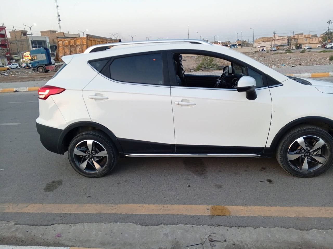 جاكS3
2023
ماشية 38000
رقم واسط 
فول مواصفات 
السعر 110 وبي مجال 
***********
