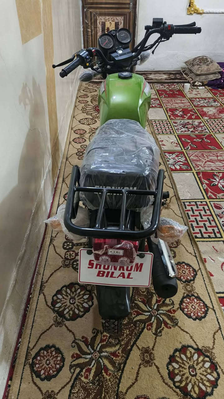 سلام عليكم دراجه شلونك للبيع موديل 2026 أوراق اسكنر دراجه زيروو صفر0️⃣ كيلو متر بانزين ما دايرله ما ماشيه ابد المكان سده الهنديه العلكايه هاذا رقم راعيه *********** ما متواجد على فيس
