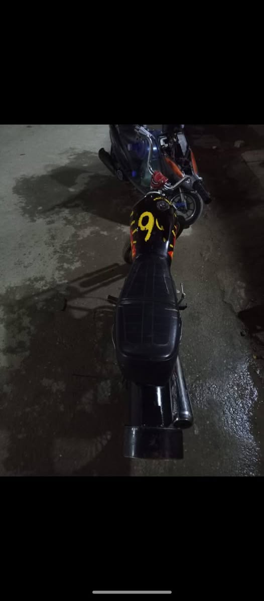 ايراني تايكر ٢٠٢١كامله مكمله بيه دبلات جدد وياله جدد مكينه نشطه كابريتر جديد مانقصه شي شغل وطلع ب٣٥٠وبيه مجال لشراي مكاني غزاليه بغداد, العراق


**إذا كنت صاحب هذا الإعلان وتريد حذفه لأي سبب، رجاءا أرسل رسالة إلى الدعم الفني**