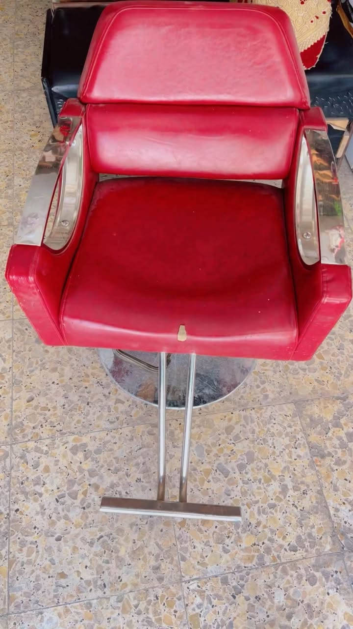 كراسي جك شغال سعرهن 80الف  عدد ثنين ماعندي توصيل وحجز ما احجز


**إذا كنت صاحب هذا الإعلان وتريد حذفه لأي سبب، رجاءا أرسل رسالة إلى الدعم الفني**