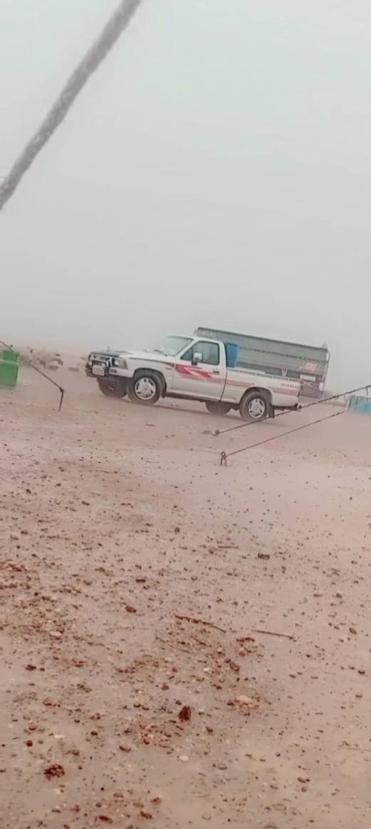 سلام عليكم ورحمة الله سياره لبيع موديل 91مكفوله المكان الرمادي جزيرة الخالديه سعر 60وبيها مجال  رقم الهاتف *********** ☑️
