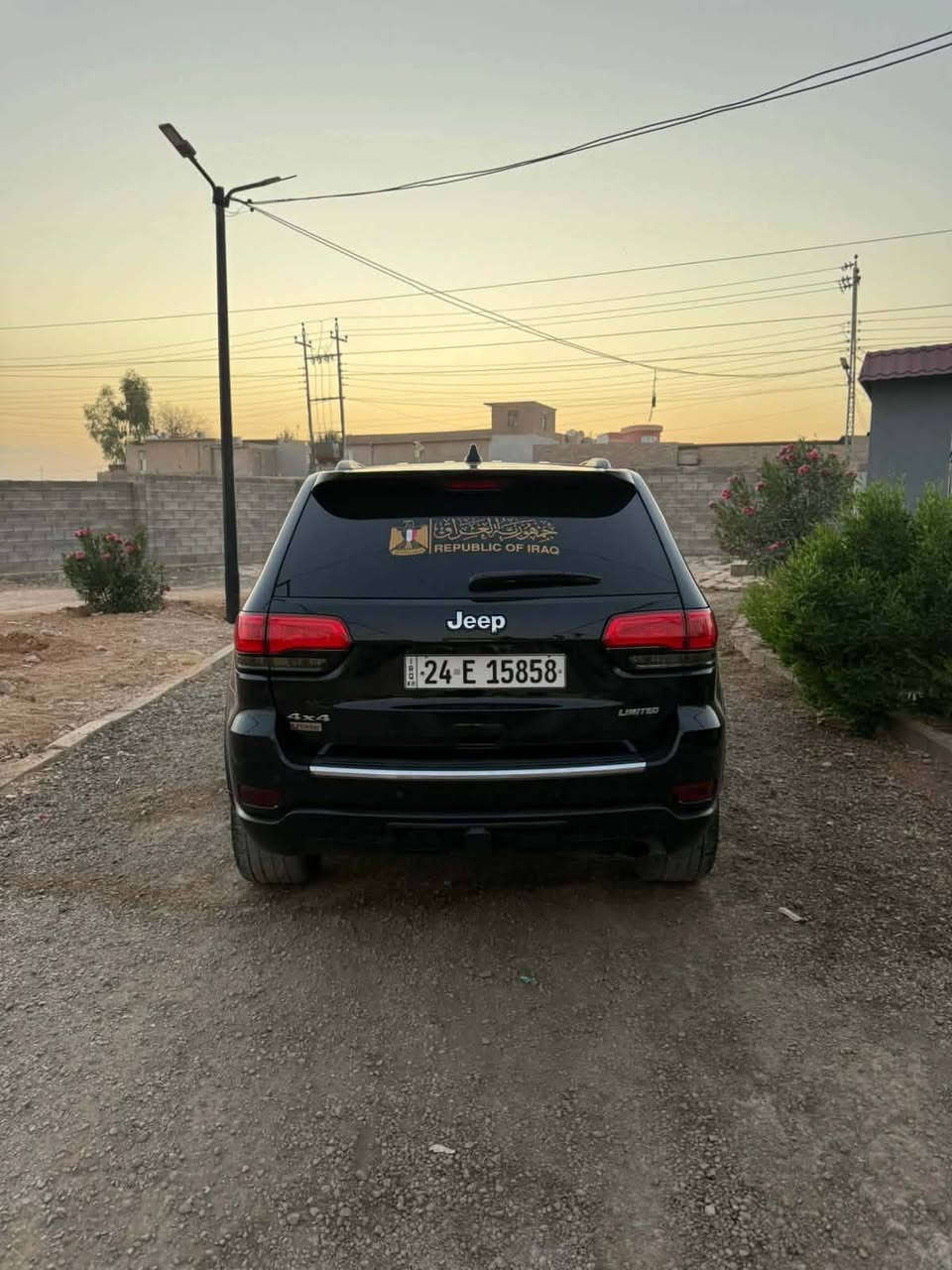 السلام عليكم عندي جيب موديل 2017رقم دهوك لون اسود سياره فول مواصفات 1/1
جاملغ وشوية بالبنيد ووشوية بالباب الخلفي +راس الشاصي
فول مواصفات 
محرك 6 
شاشة كبيرة 
فور ويل 
حساسات امامية خلفية
نقطة عمياء 
رادارات خلفية وجانبية
كشنات تبريد تدفئة
ستيرن تدفئة 
دمام خلفي 
بانوراما
كشنات جلد
خزن ميموري
لايتات لد 
بكلايتات لد 
بصمة ابواب 
تشغيل عن بعد
ماشي 167
مكان سياره موصل بايبوخ  سياره جديده مل بيت  سعر على اتصال ***********
