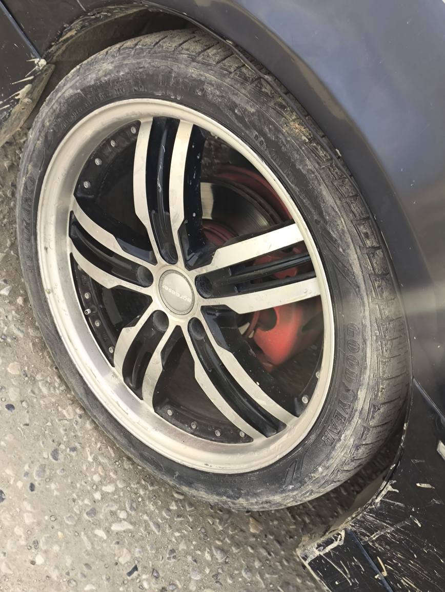 سڵاو هاوڕیان ئەم ویلانە بۆ گۆڕینەوە قیاس 19 تەقیوی شکاوی  یچی نیە چوار تایکەشی باشن نەڕۆشتونە  یەک تایکی هه ر لۆکە ویلک لەسەر دڵ گرتن السليمانية, العراق


**إذا كنت صاحب هذا الإعلان وتريد حذفه لأي سبب، رجاءا أرسل رسالة إلى الدعم الفني**