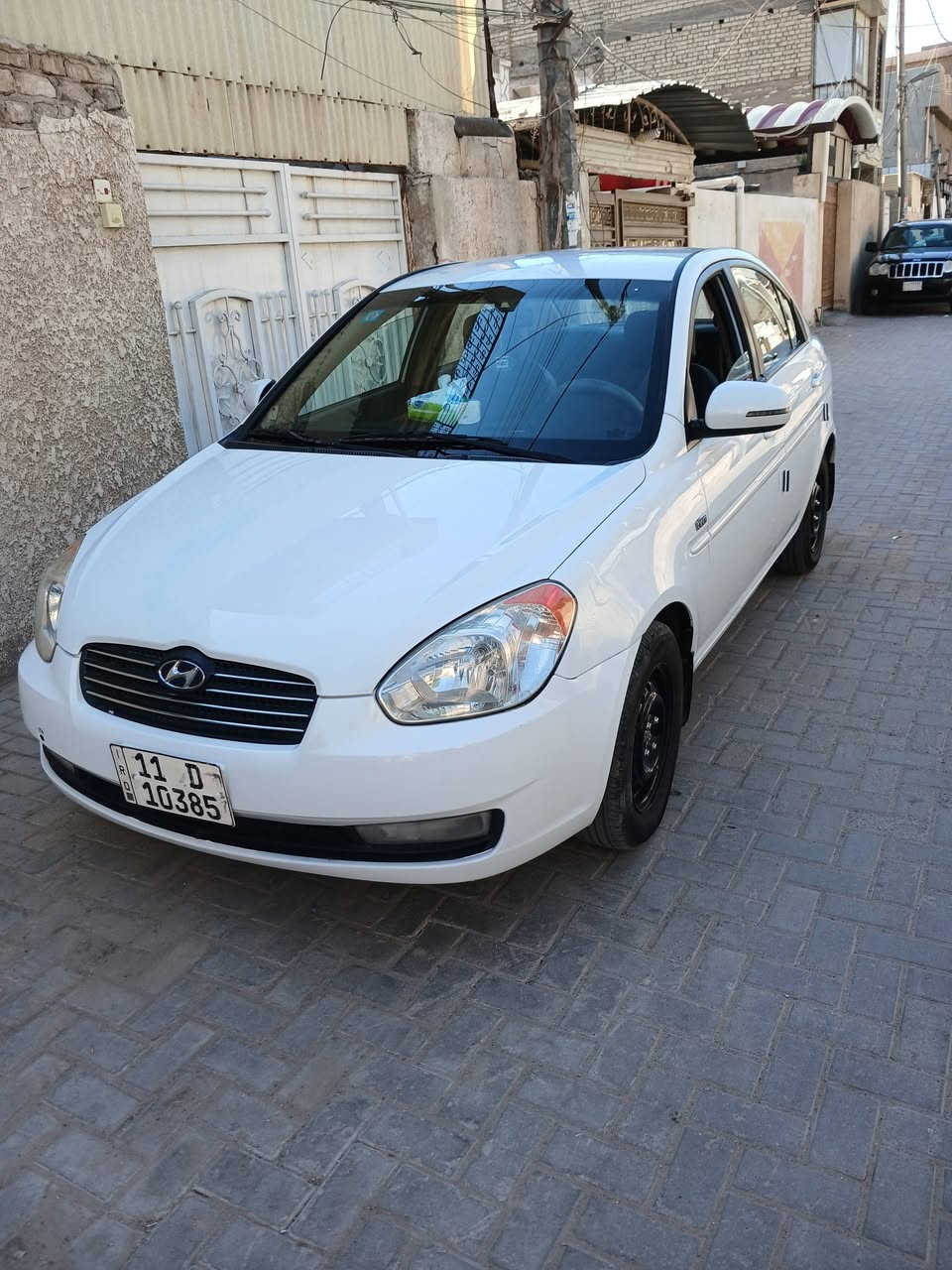 السلام عليكم سيارة اكسنت ٢٠١١ الشركة العامة مكفولة عدا الدعاميات محرك ١٦٠٠ رقم بغداد عنوان بغداد قرب ساحة عدن هاتف *********** السعر ٩٨ ورقة مجال بسيط وبسعر مناسب جدا اقل من السوك
